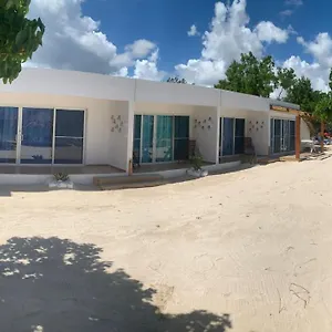 La Isla Bonita Hotel